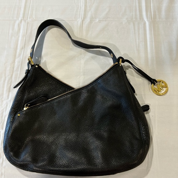 Michael Kors Purse - Picture 1 of 8